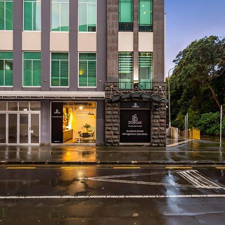 Bright One Bedroom Beauty With Balcony And Unbeatable Views Auckland Exterior photo
